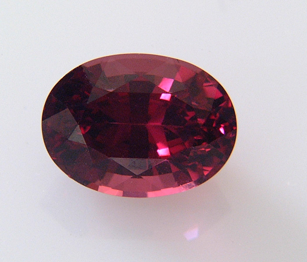 Rhodolite garnet specimen. Photo by Darla Sondrol, GeoDIL, CC0 via Wikimedia Commons.