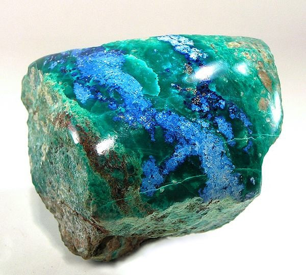 Blue Shattuckite mineral specimen. Photo by Robert M. Lavinsky / iRocks.com, CC BY-SA 3.0 via Wikimedia Commons.