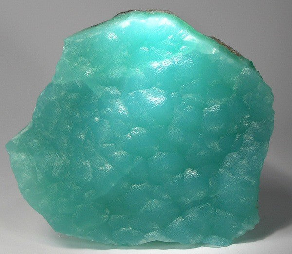 Smithsonite mineral specimen. Photo by Robert M. Lavinsky / iRocks.com, CC BY-SA 3.0 via Wikimedia Commons.