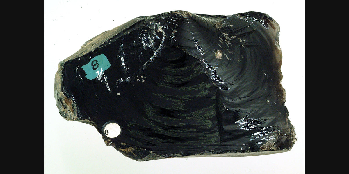Black obsidian specimen — Roosters Peacock crystal guide