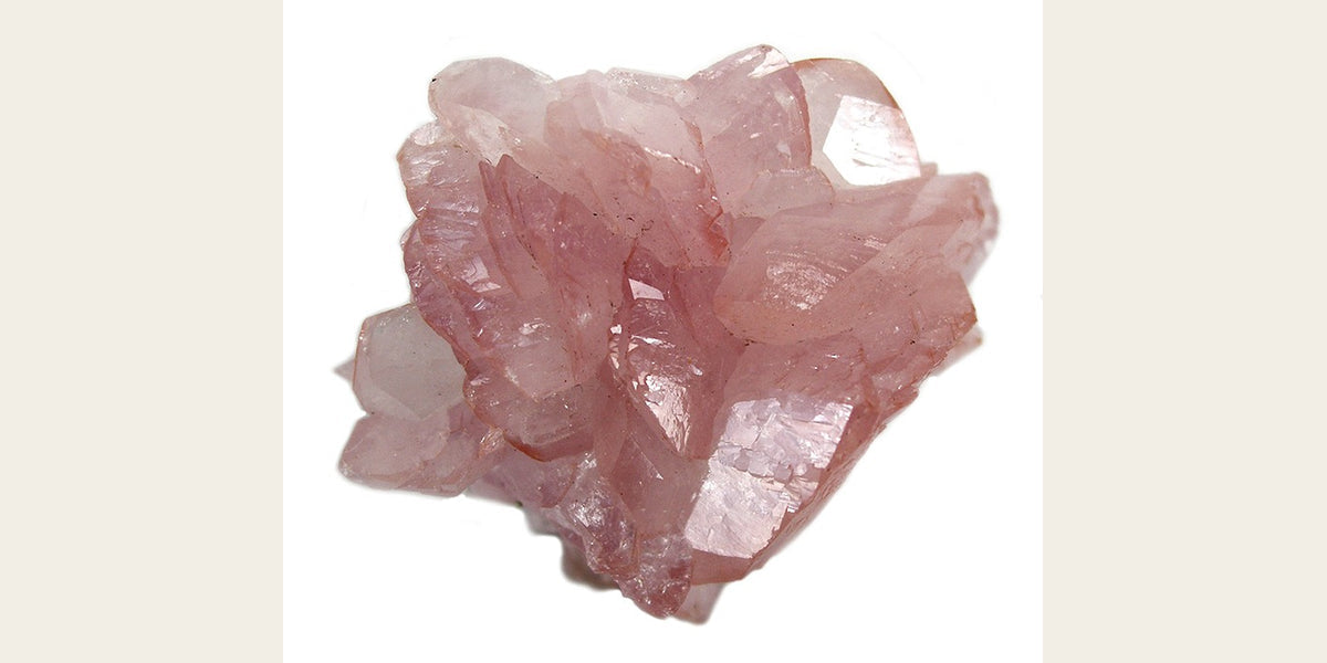 Datolite crystal specimen — Roosters Peacock crystal guide