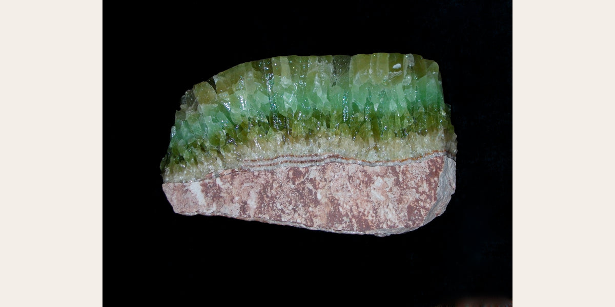 Green calcite specimen from Mexico; public domain via Wikimedia Commons — Roosters Peacock crystal guide