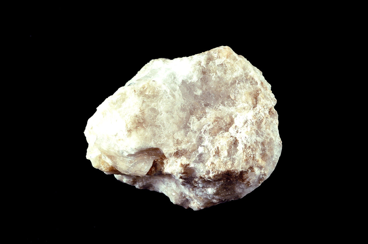 Inderborite specimen from Inder Lake, Kazakhstan; Shannon Heinle / GeoDIL, CC0 — Roosters Peacock crystal guide